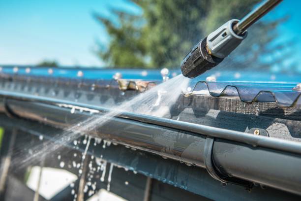 Why Choose Our Certified Pressure Washing Experts for Your Project Needs in Nassau Village Ratliff, FL?